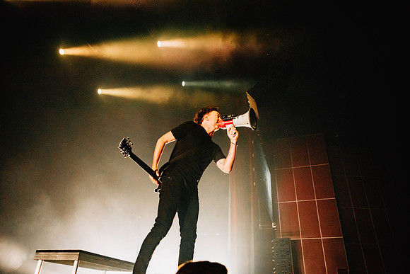riseagainst-95