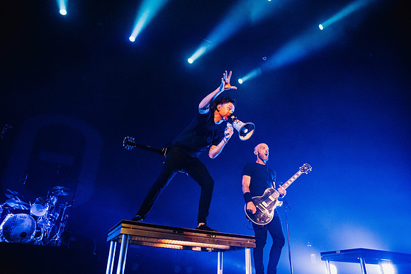 riseagainst-99